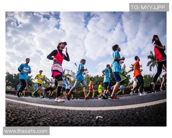 城市马拉松回顾：上海攀岩队在赛事中的经验与表现分析